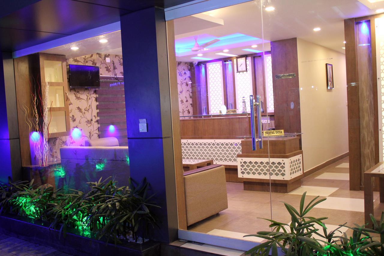 Collection O 8267 Galaxy Inn Kochi 外观 照片